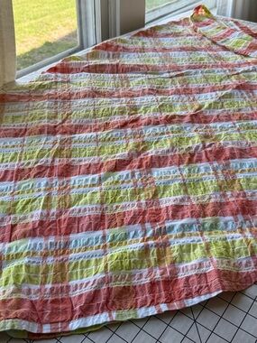 Vintage Round Tablecloth 66” Plaid Cotton Coral Yellow Cottage Farmhouse Picnic